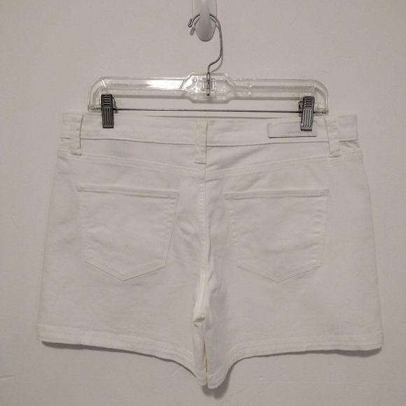 Calvin Klein - White Modern Casual Jean Shorts - Picture 7 of 15